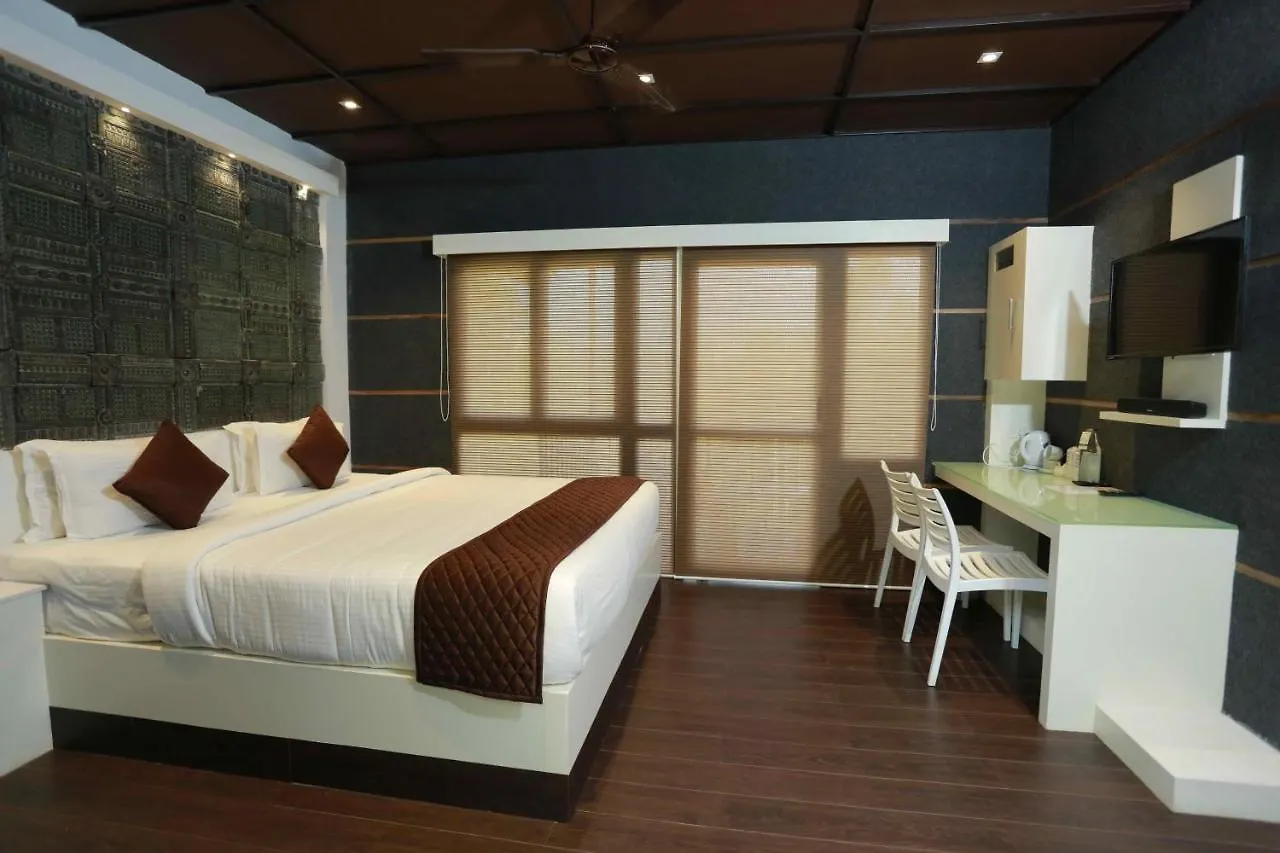 Himmelberg Nature Retreat Villa Munnar